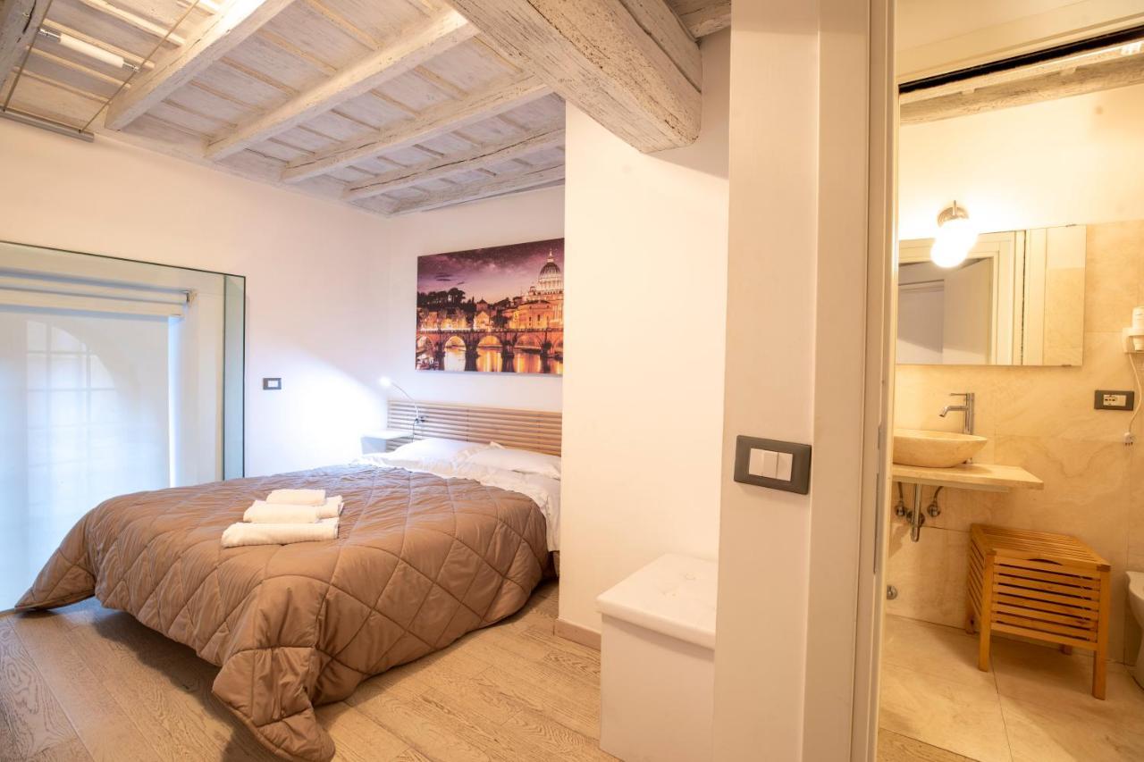 Restart Accommodations Borghese Rome Exterior photo