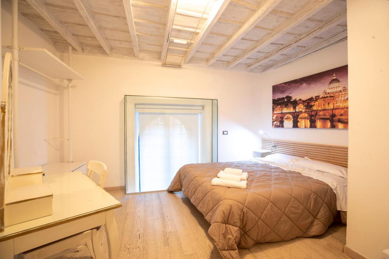 Restart Accommodations Borghese Rome Exterior photo
